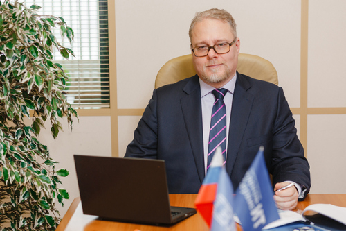 Дмитрий Плешаков